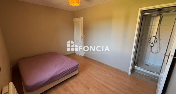 Location Maison 7 pièces 185 m² - ÉMancé 78125