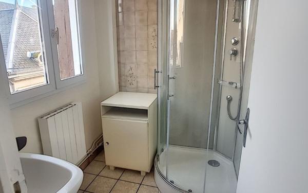 Appartement à louer    2 pièces •  Selles-sur-Cher