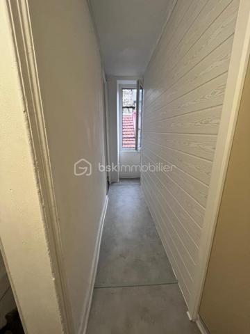 Immeuble mixte de 23,74 m²