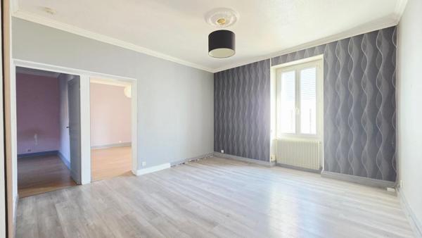 BOURGES CENTRE APPARTEMENT 56M² 2 CHAMBRES TERRASSE GARAGE