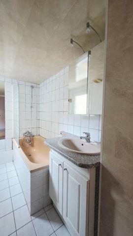 BOURGES CENTRE APPARTEMENT 56M² 2 CHAMBRES TERRASSE GARAGE