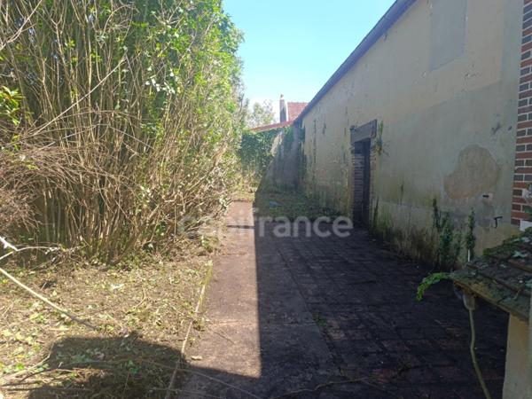 Maison à vendre 5 pièces  (89)