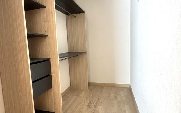 Appartement à vendre    2 pièces • 55,46 m2 La Rochelle