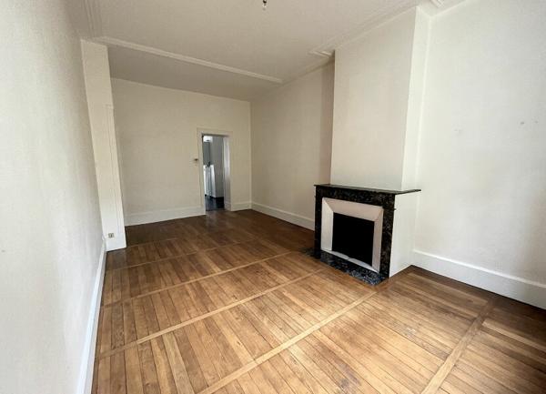 Appartement à louer    3 pièces • 80 m2 Nancy