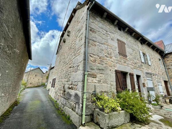 A VENDRE CORPS DE FERME A LASBROS