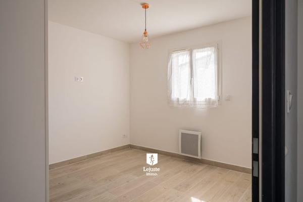 Maison contemporaine Castelnaudary 82 m²