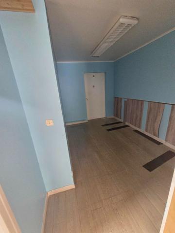 Local commercial 77.01 m2