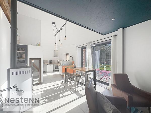 Charmante Maison de Corps de Ferme à Vendre à La Garnache !