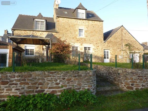 Maison à vendre à Dinan dans les Côtes-d'Armor (22100), ref : 038/252