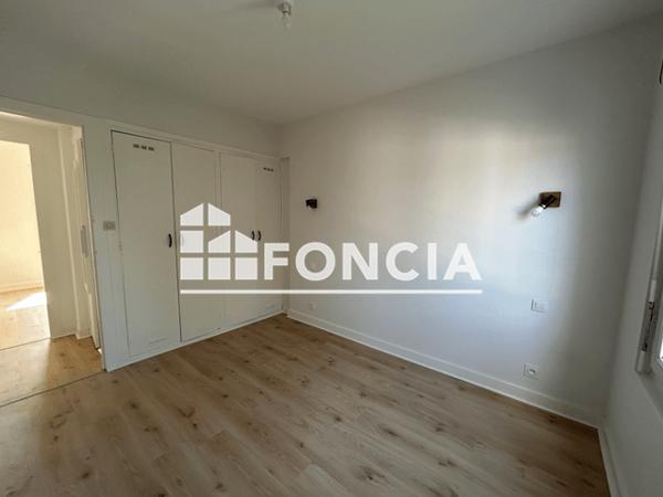 Location Appartement 4 pièces 70.47 m² - 8 RUE DOCTEUR ROUX Caen 14000