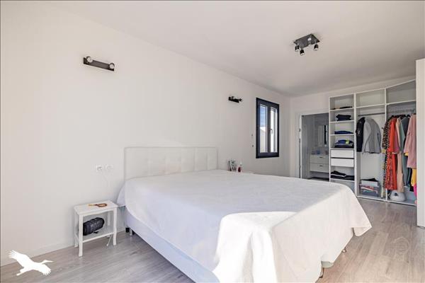 Maison à vendre |  Rochefort |  4 pièces | 125 m²