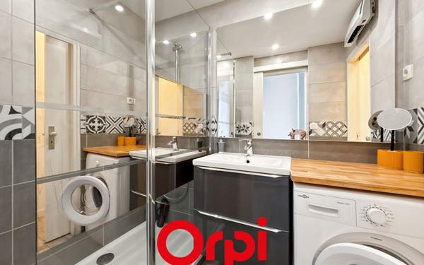 Appartement à vendre    1 pièce • 29,06 m2 Bandol