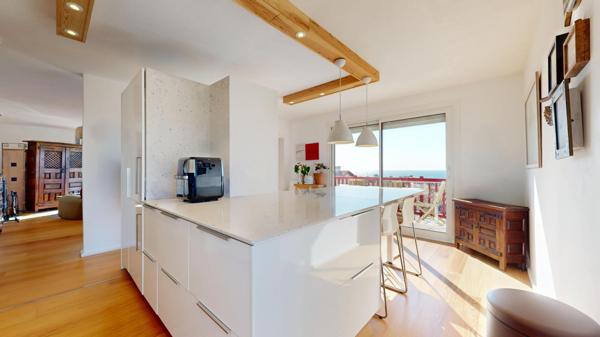 Appartement T5 à vendre  5 pièces - 136,67 m2 ANGLET - 64