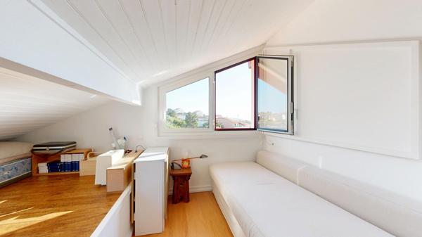 Appartement T5 à vendre  5 pièces - 136,67 m2 ANGLET - 64