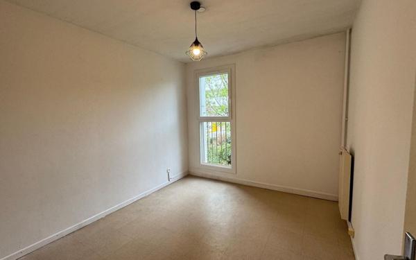 Appartement à louer    3 pièces •  Istres