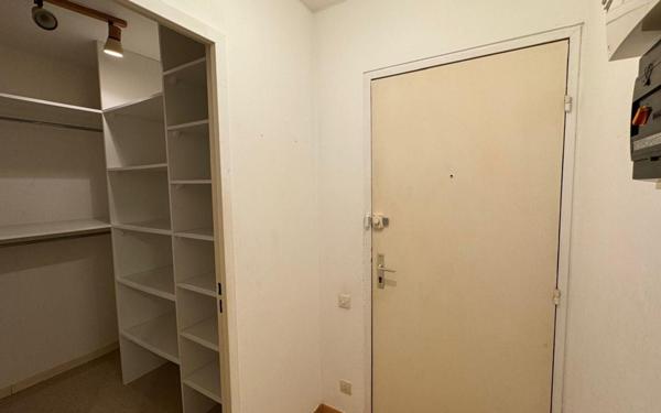 Appartement à louer    3 pièces •  Istres