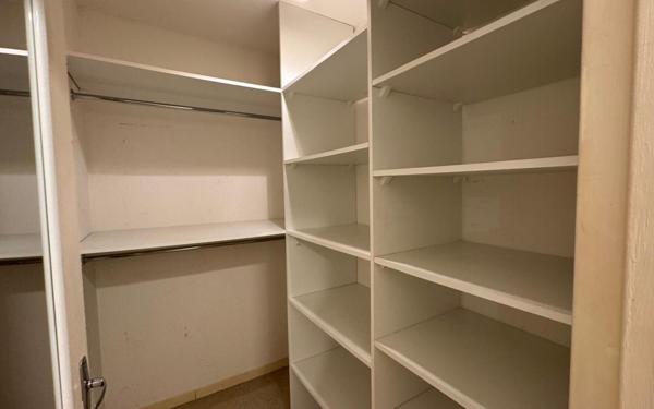 Appartement à louer    3 pièces •  Istres