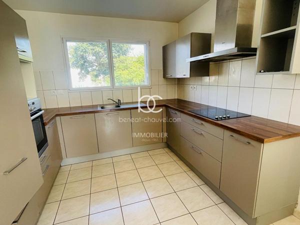 SURZUR Maison 5 pièces 130 m²