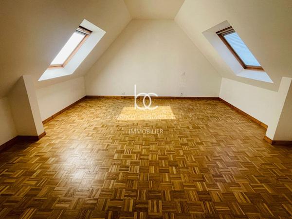 SURZUR Maison 5 pièces 130 m²