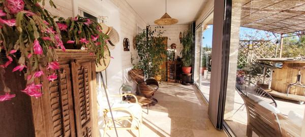 Villa T4 Plain pied piscine et double garage Salleles d'Aude