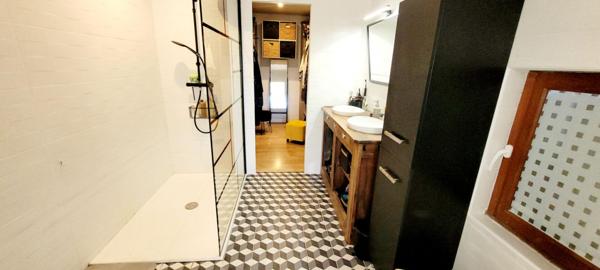 Villa T4 Plain pied piscine et double garage Salleles d'Aude