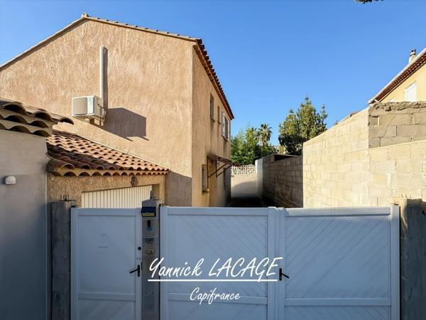 Maison récente de 89m2, familiale et tout confort à Saint-Mitre (13013), avec jardin, garage, piscine hors sol et prestations modernes, à deux pas des écoles et transports !