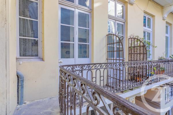 Appartement F4 à vendre  4 pièces - 72,21 m2 LYON - 69002