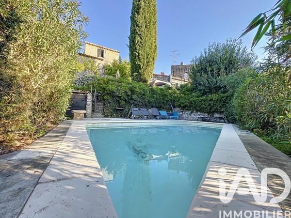 Maison à vendre 10 pièces 230 m² Corconne