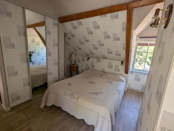 Propriété 8 pièces avec piscine couverte