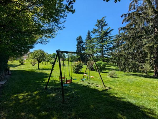 Propriété 8 pièces avec piscine couverte