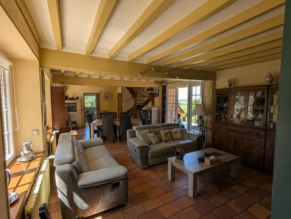 Propriété 8 pièces avec piscine couverte