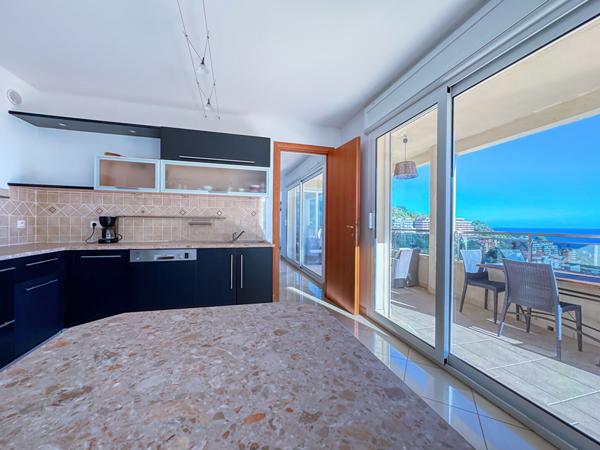 Vente Appartement  5 pièces Bastia Ville Di Pietrabugno