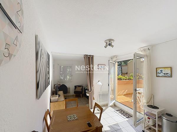 À deux pas de la plage, charmant T2 bis avec terrasse