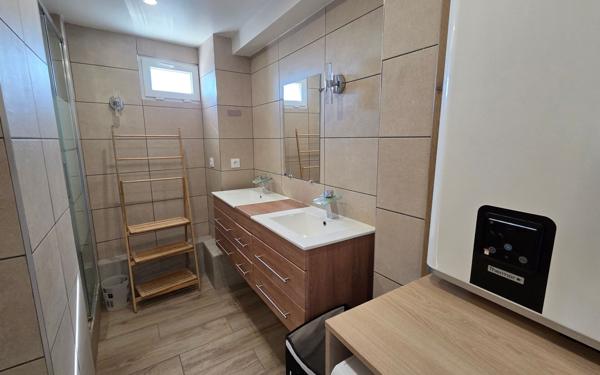 Appartement à vendre    3 pièces • 55 m2 La Seyne-sur-Mer