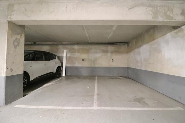 Parking / box