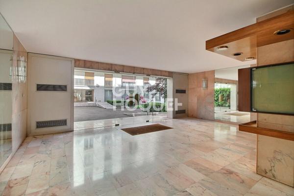 VERSAILLES Grand Siècle , appartement 4 pièces de 118, 79 m².