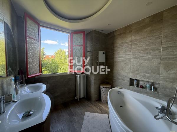 Maison L Hay Les Roses