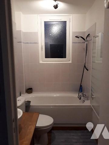 ROUEN, appartement de 50.92 m², 1 chambre, garage, place de parking dans copropriété.