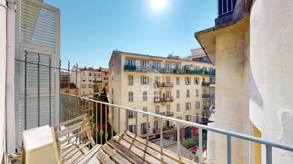 NICE - CENTRE-VILLE / GIOFFREDO : CHARMANT STUDIO AVEC BALCON AU SUD