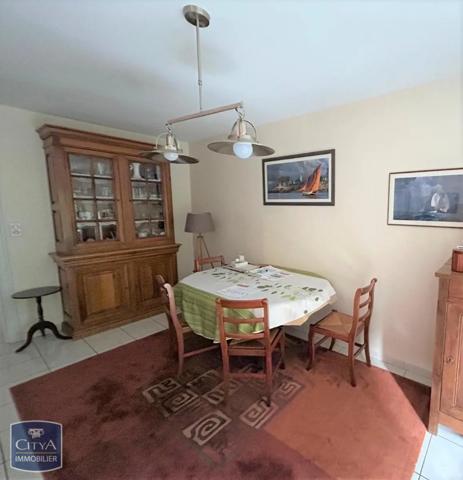 Appartement à louer 3 pièces 79.63m²