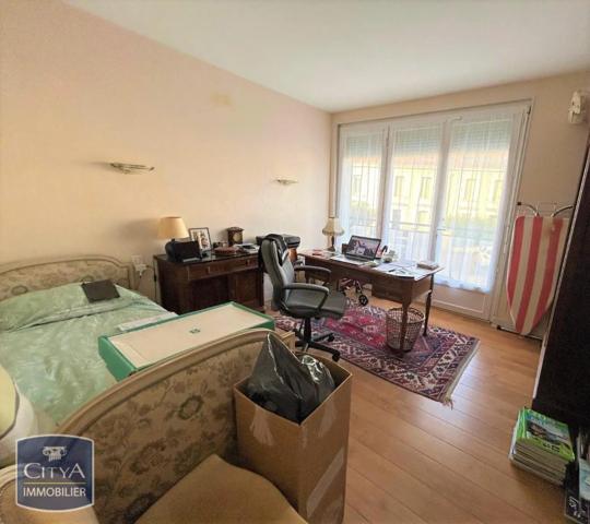 Appartement à louer 3 pièces 79.63m²