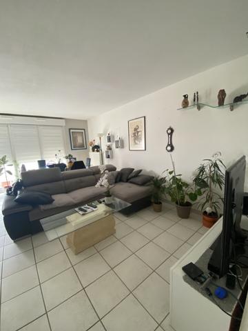 Rixheim Appartement 4 pièces - terrasse vue dégagée - garage double