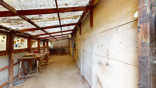 Maison 5 pièces avec terrain constructible 320 000