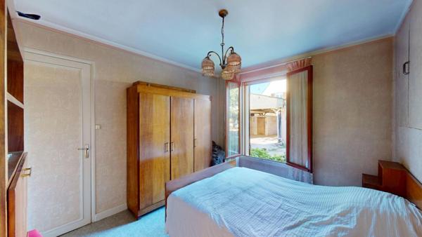 Maison 5 pièces avec terrain constructible 320 000