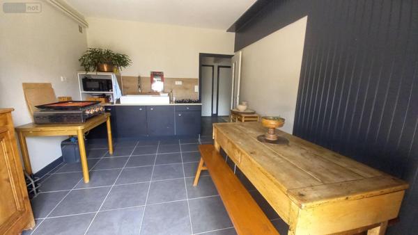 Maison à vendre à Vic-sur-Cère dans le Cantal (15800), ref : MG/2373