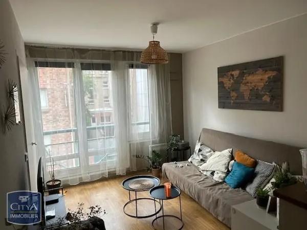 Appartement à louer 2 pièces 40m² Lille (59000)