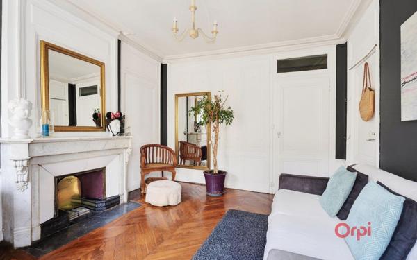 Appartement à vendre    3 pièces • 70 m2 Lyon 2