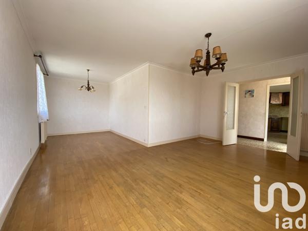 House for sale 4 rooms 71 m² Colombier