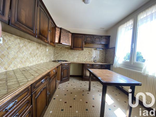 House for sale 4 rooms 71 m² Colombier