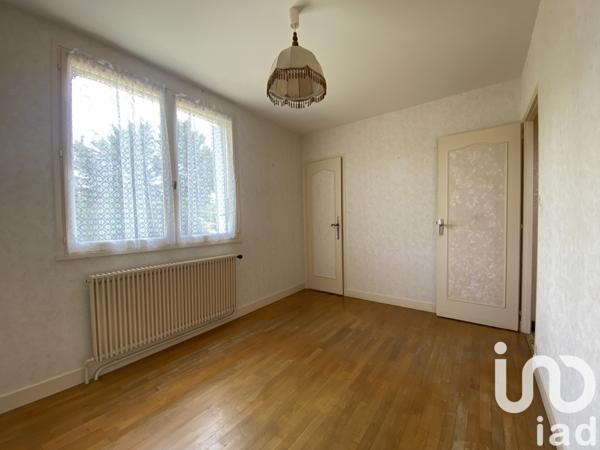 House for sale 4 rooms 71 m² Colombier